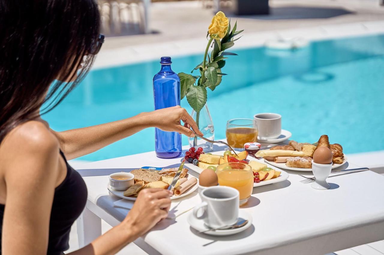 Otel Paolas τown Boutique 4*