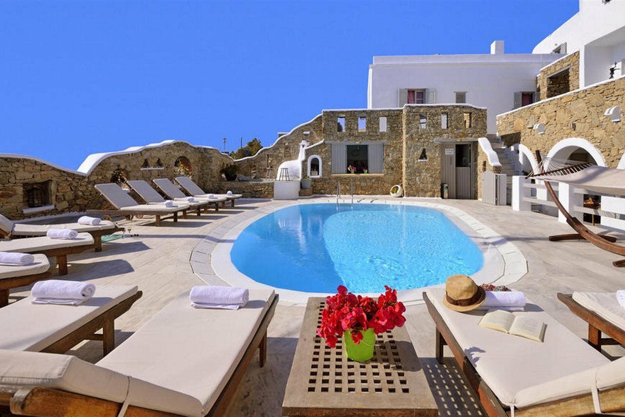 Paolas τown Boutique Otel